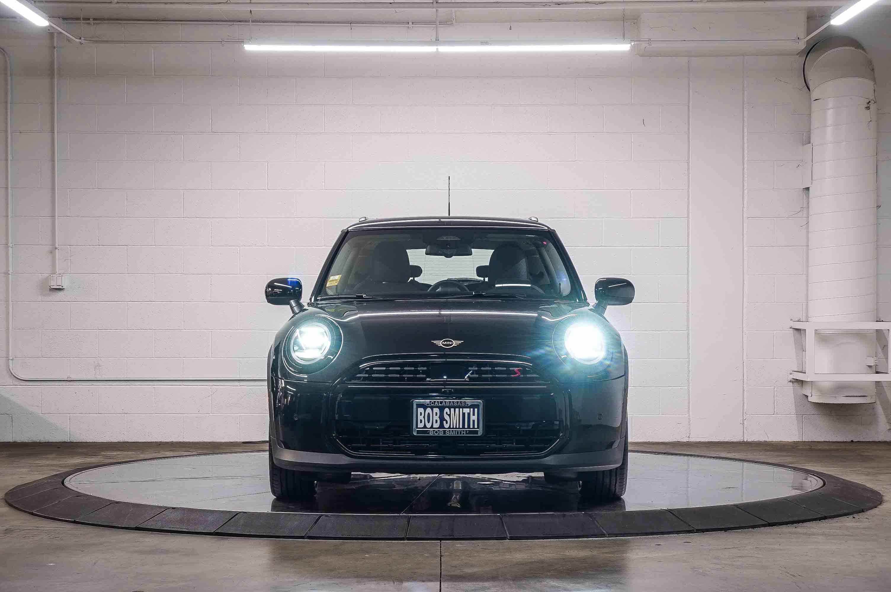 2025 Mini Cooper 2 Door Hardtop S photo 2