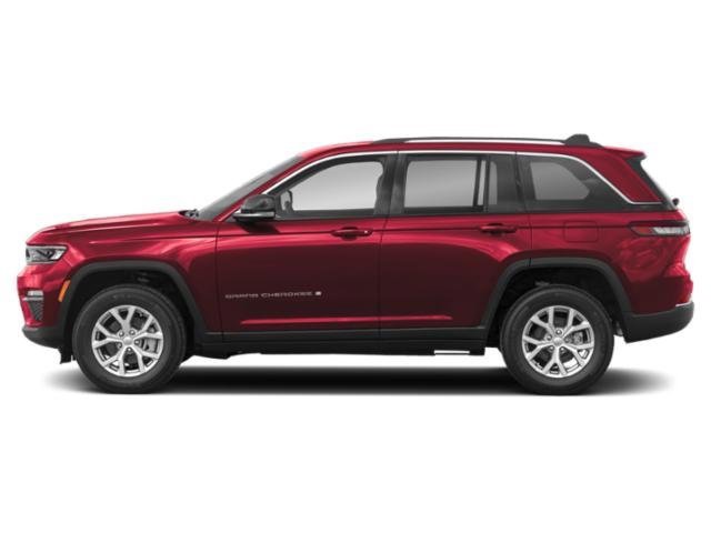 2025 Jeep Grand Cherokee Limited photo 3