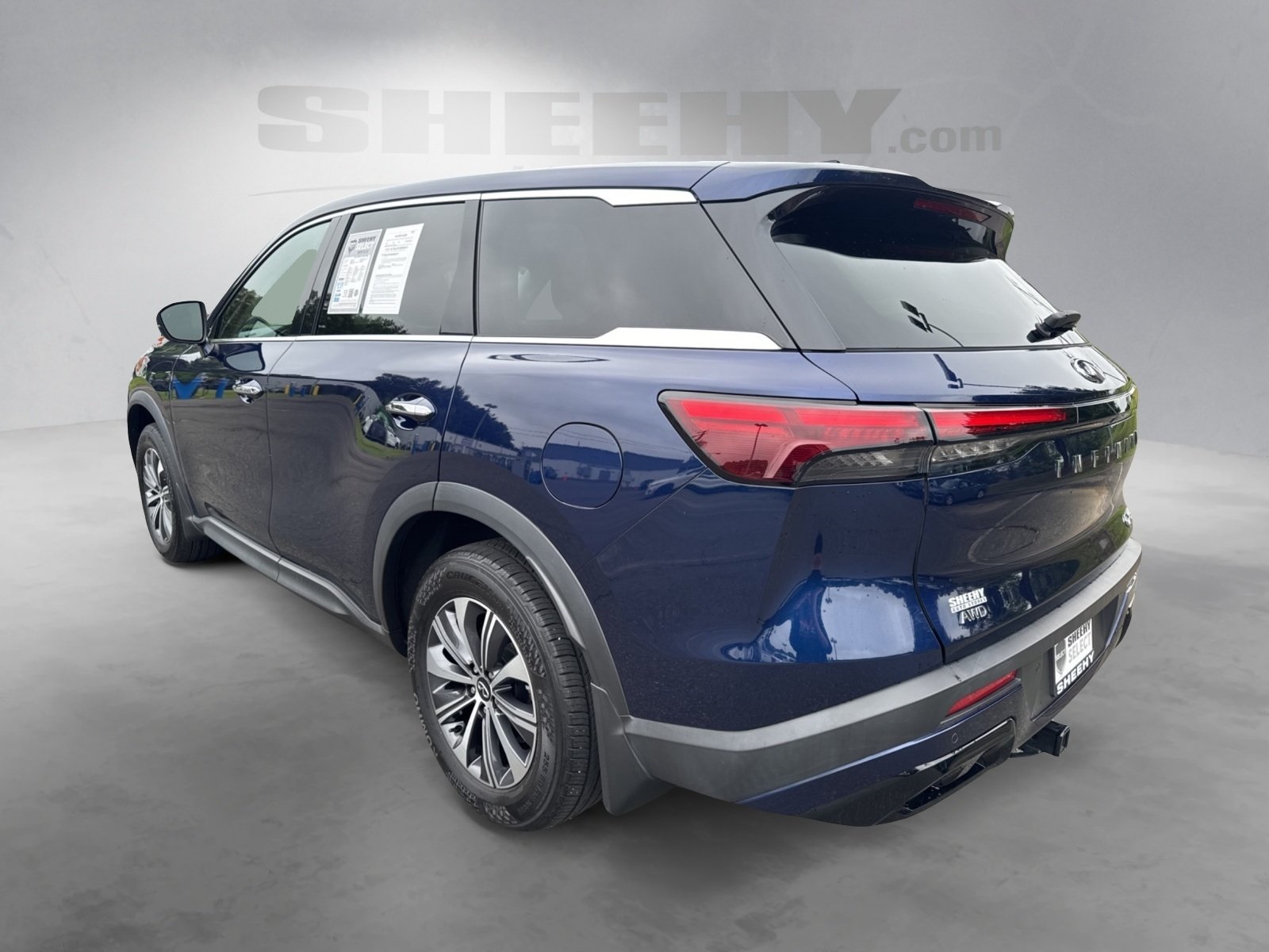 2022 Infiniti QX60 Pure photo 8