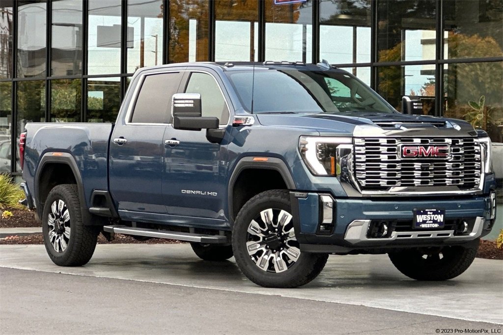 2024 GMC Sierra 3500HD Denali's photo