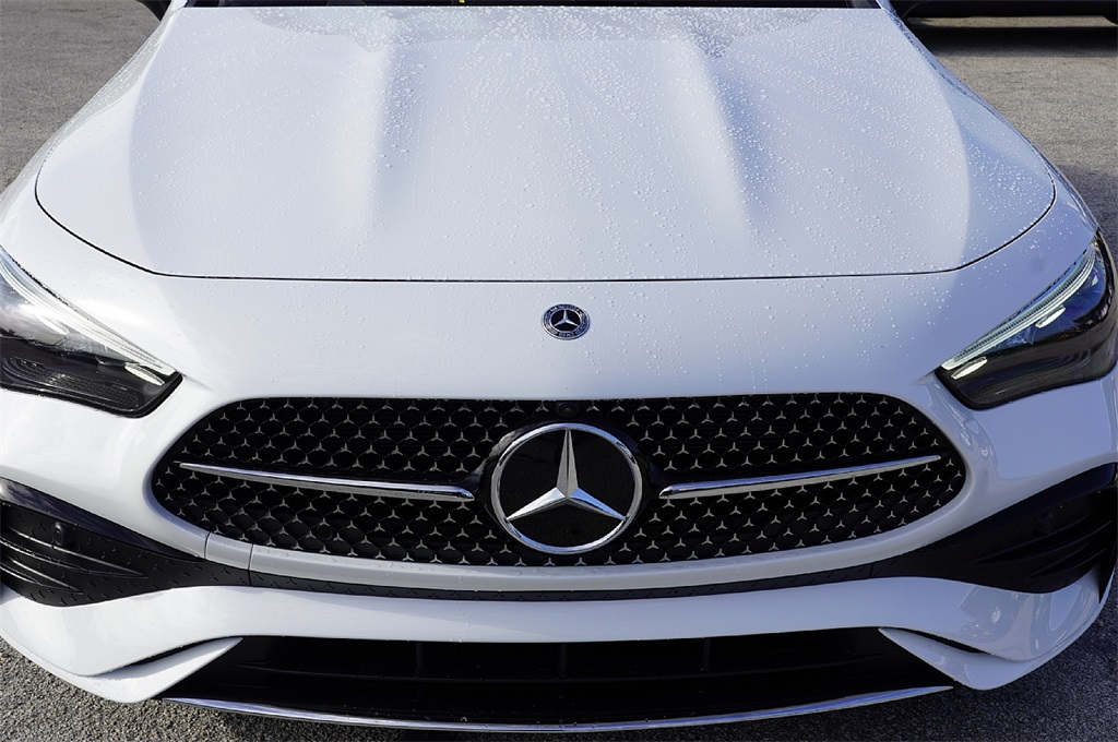 2026 Mercedes Benz CLE 450 4MATIC Coupe photo 7