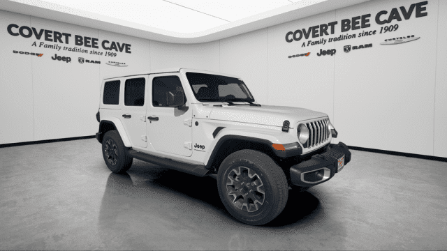 2026 Jeep Wrangler 4-Door Sahara's photo