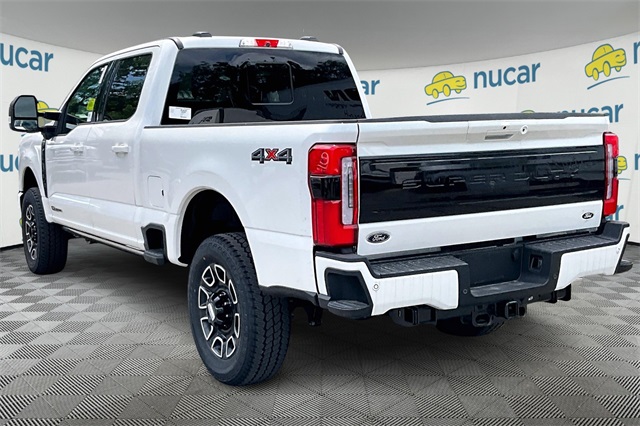 2025 Ford F-350 photo 3