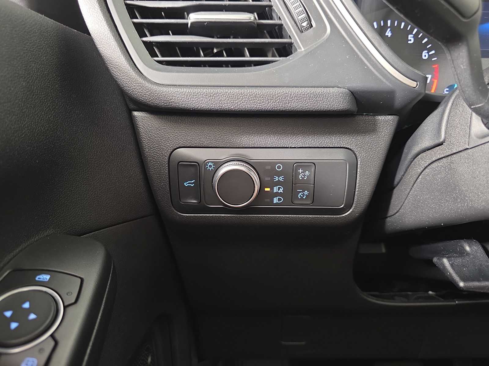 2022 Ford Escape SE photo 17