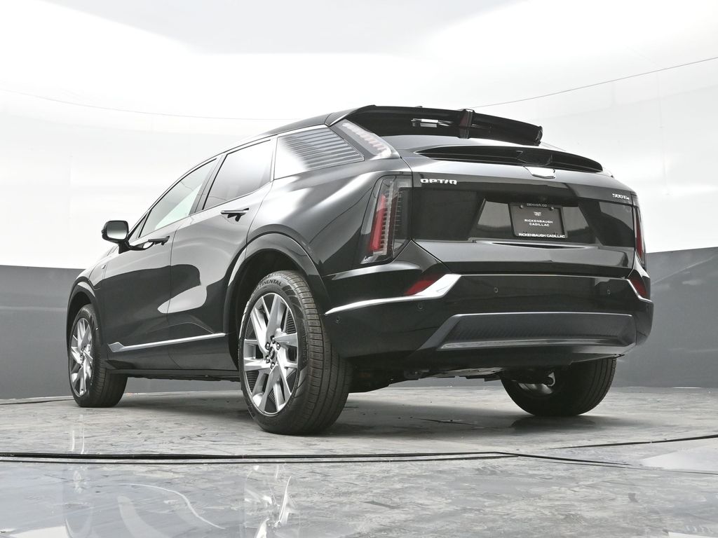 2025 Cadillac Optiq Luxury photo 20