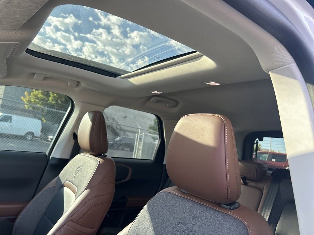 2023 Ford Bronco Sport Outer Banks photo 12