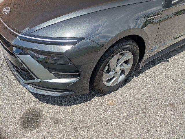 2025 Hyundai Sonata SE photo 9