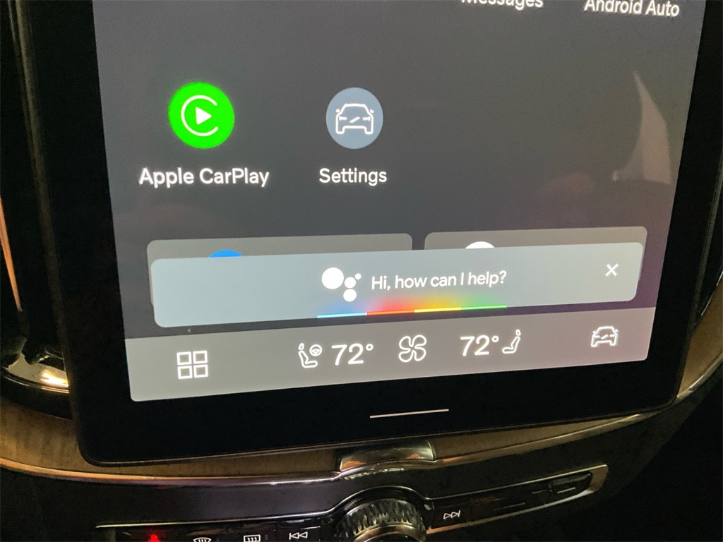 2026 Volvo XC60 B5 Plus photo 21