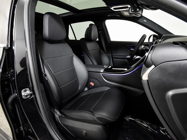 2026 Mercedes Benz GLC 300 photo 22