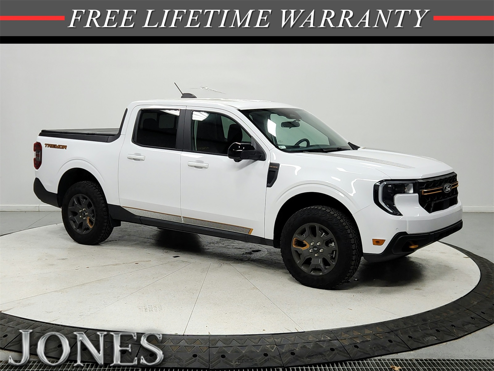 2025 Ford Maverick Tremor's photo