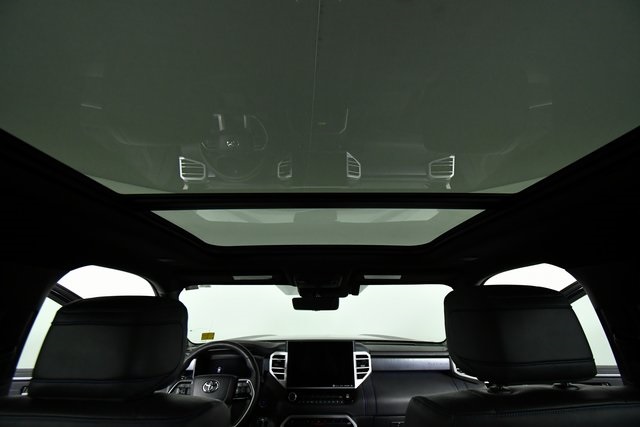 2023 Toyota Sequoia SR5 photo 20