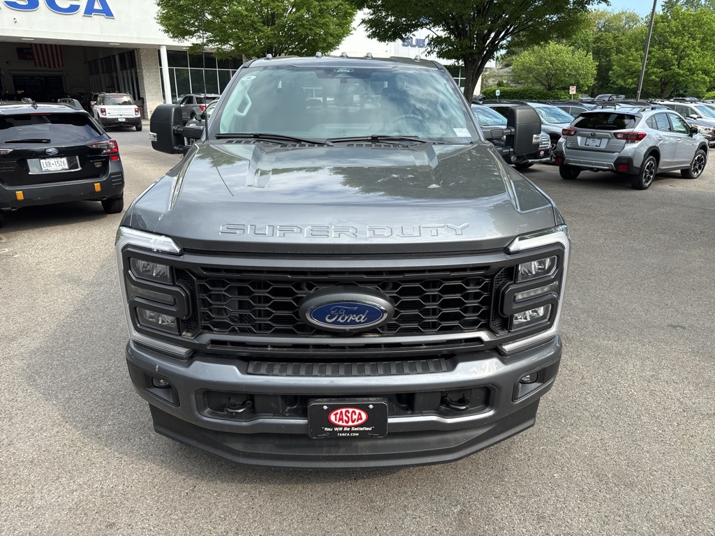 2024 Ford F-250 XL photo 2