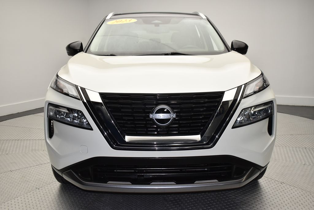 2023 Nissan Rogue SL photo 2