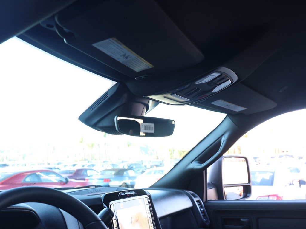 New 2026 Granite Crystal Metallic Clear-Coat Exterior Paint RAM Tradesman image 12