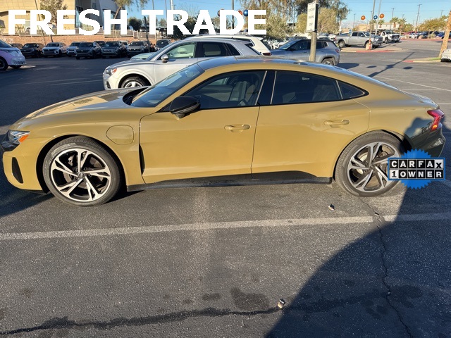 2022 Audi e-tron GT Premium Plus's photo