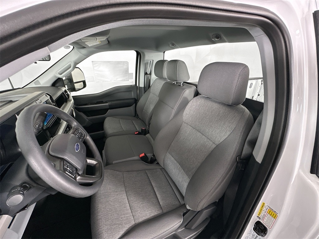 2025 Ford F-250 photo 26