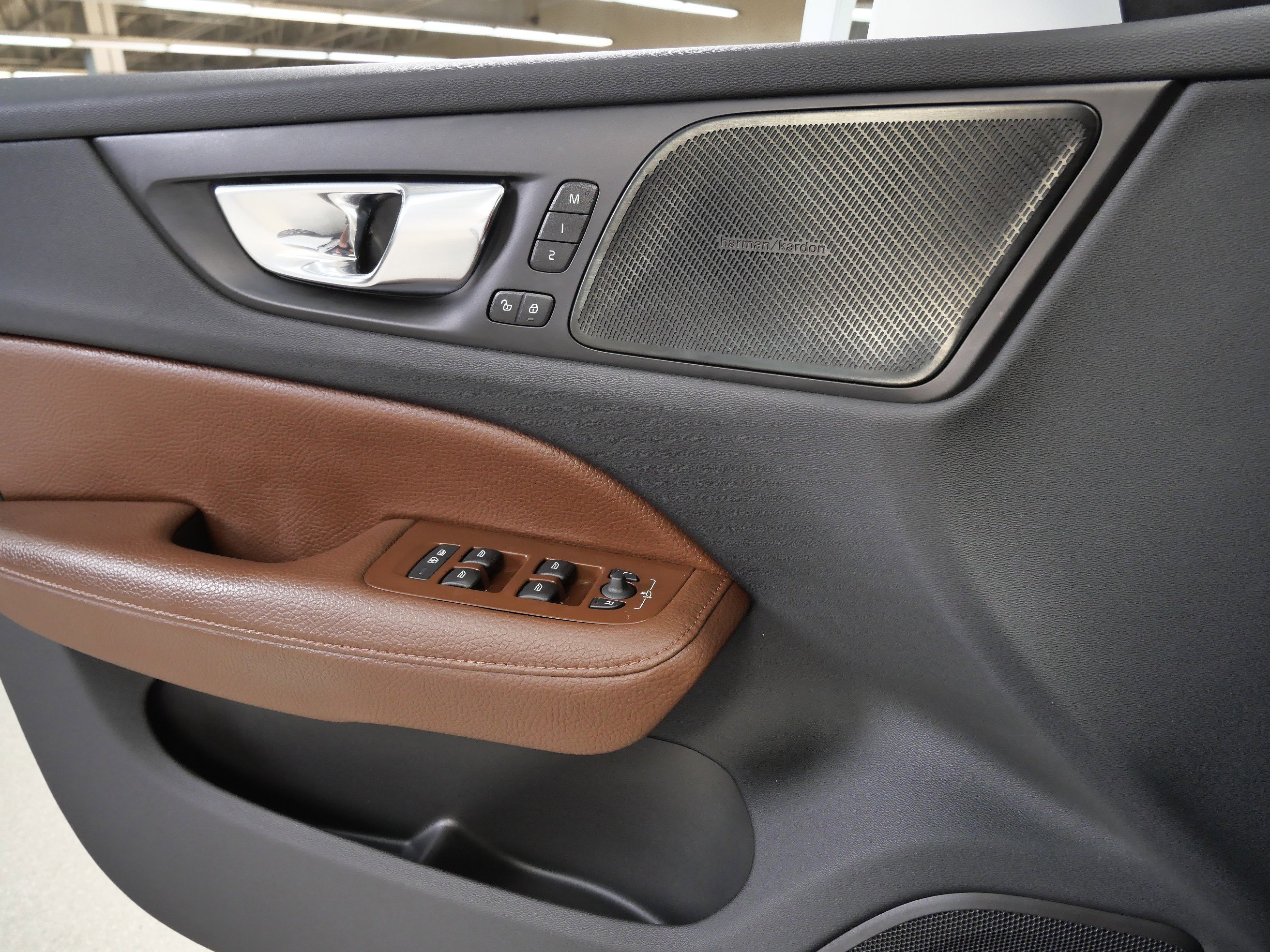 2022 Volvo V60 Cross Country T5 AWD photo 27