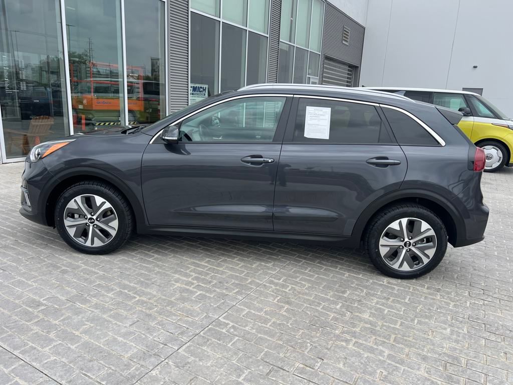 Used 2020 Kia Niro EX with VIN KNDCC3LG6L5054831 for sale in Denver, CO