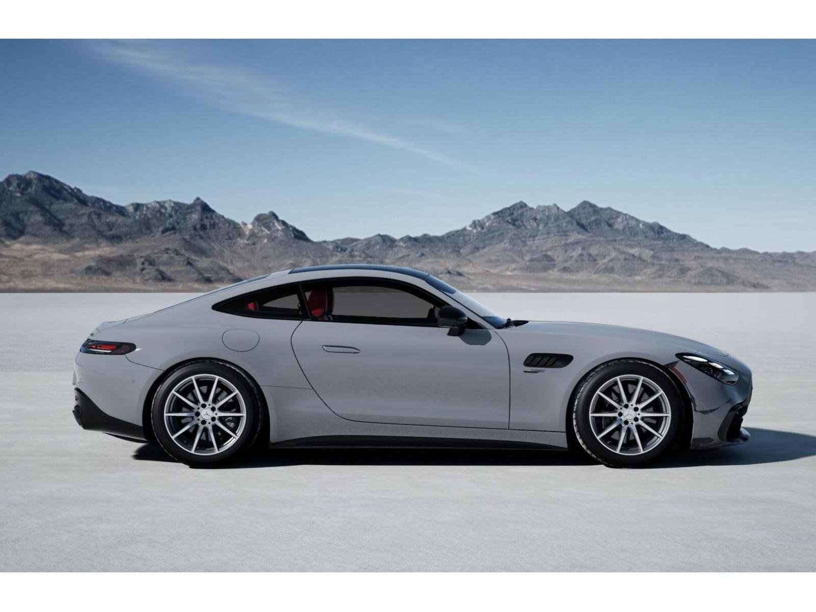 2025 Mercedes Benz AMG GT 43 photo 2