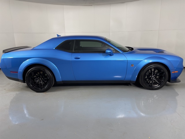 2023 Dodge Challenger R/T Scat Pack Widebody photo 9