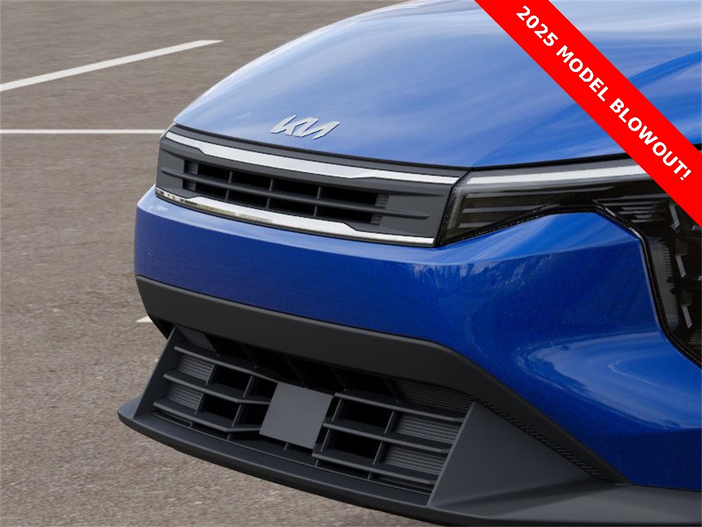 2025 Kia K4 LXS photo 9