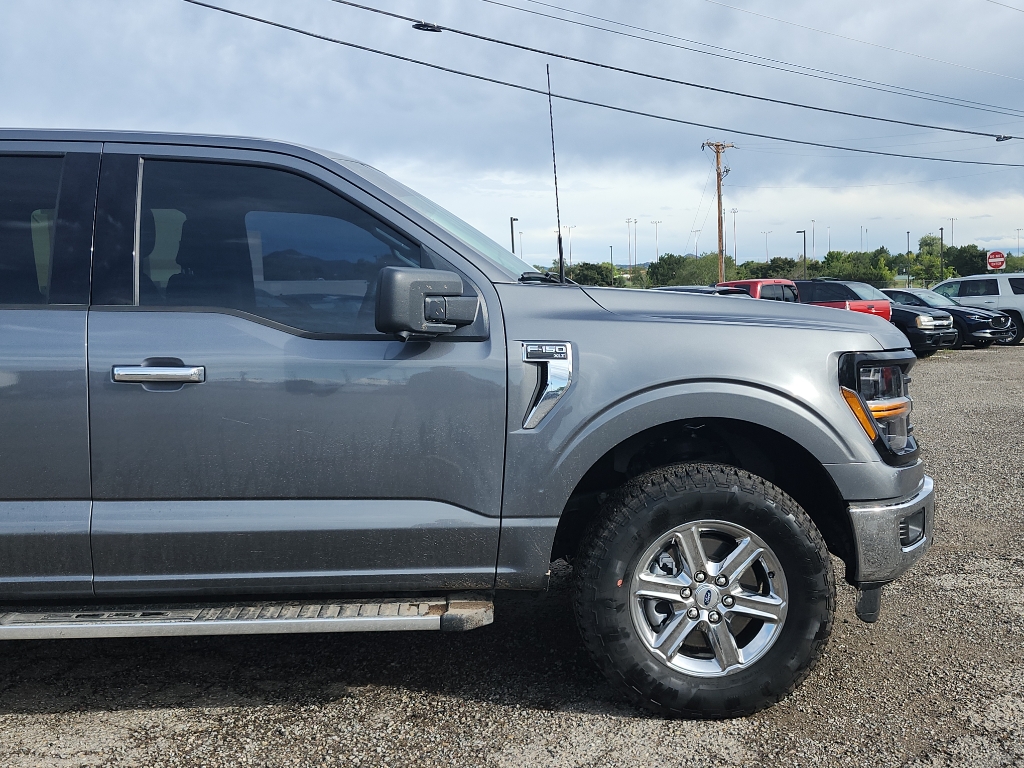 2024 Ford F-150 XLT photo 4