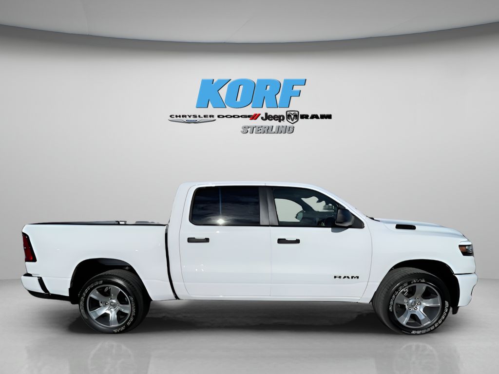 2026 Ram 1500 Express photo 3