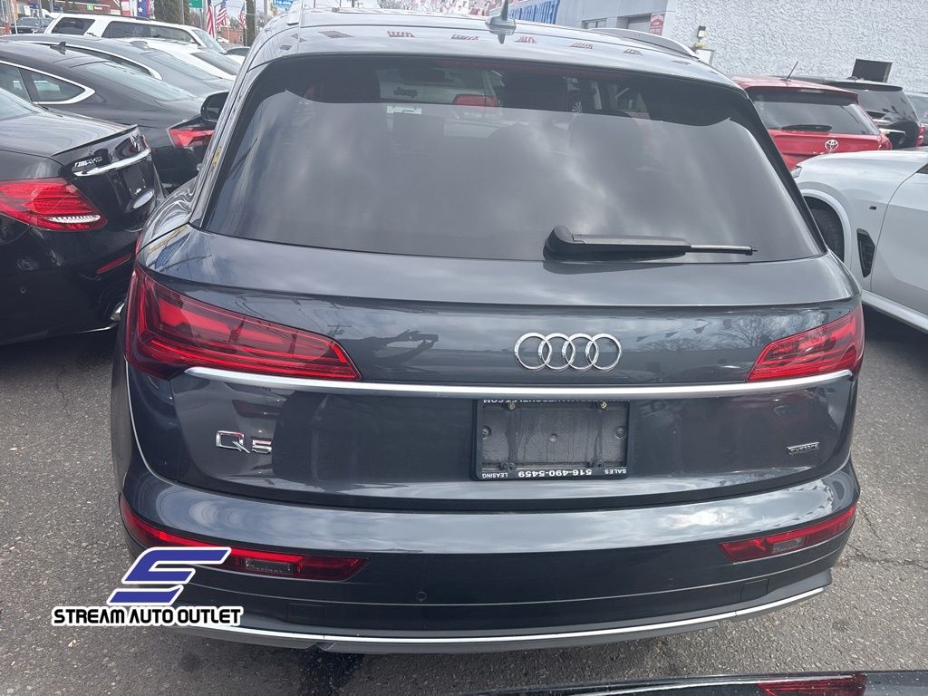 2023 Audi Q5 40 Premium Plus photo 5