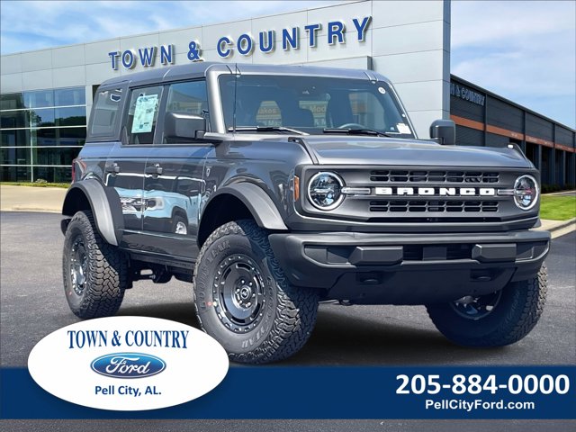 2025 Ford Bronco Base photo 11