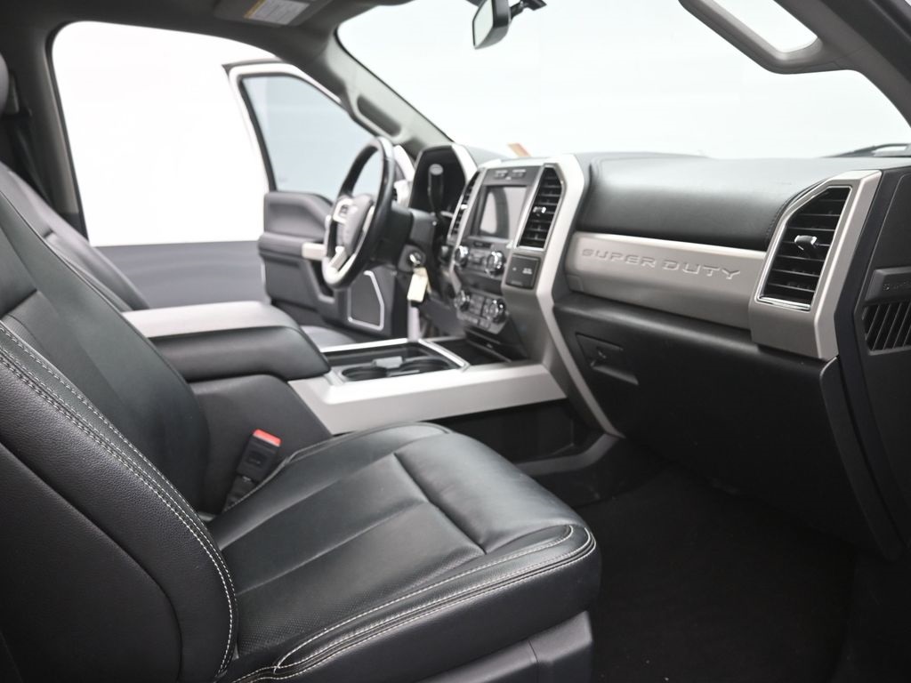 2021 Ford F-250 photo 22