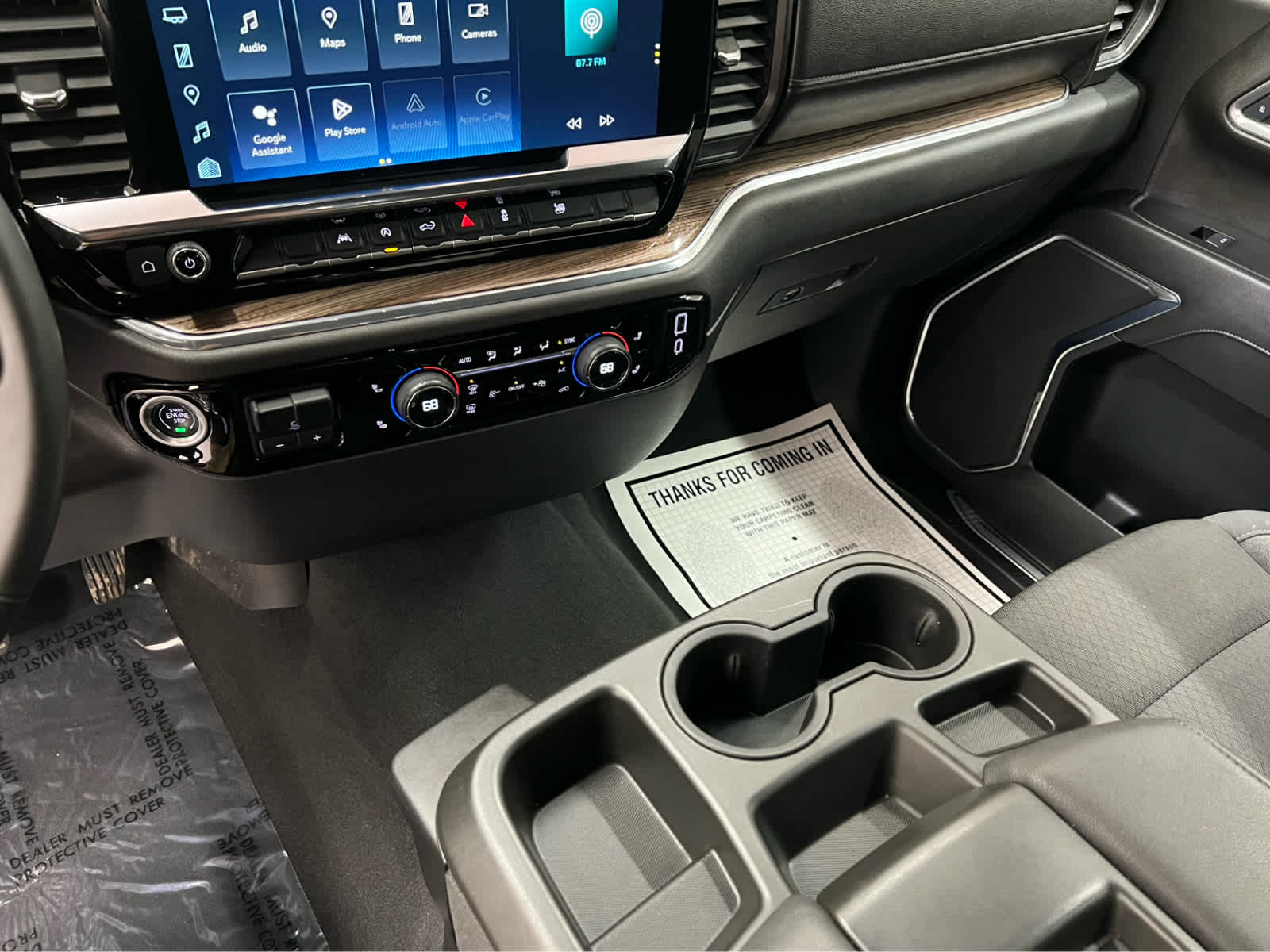 2025 Chevrolet Silverado 1500 LT photo 23