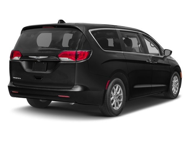 Used 2017 Chrysler Pacifica LX with VIN 2C4RC1CG8HR777699 for sale in Burnsville, MN