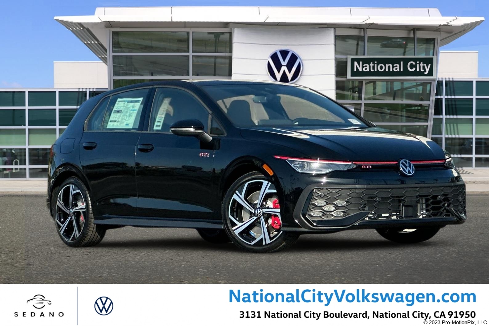 2025 Volkswagen Golf GTI SE's photo