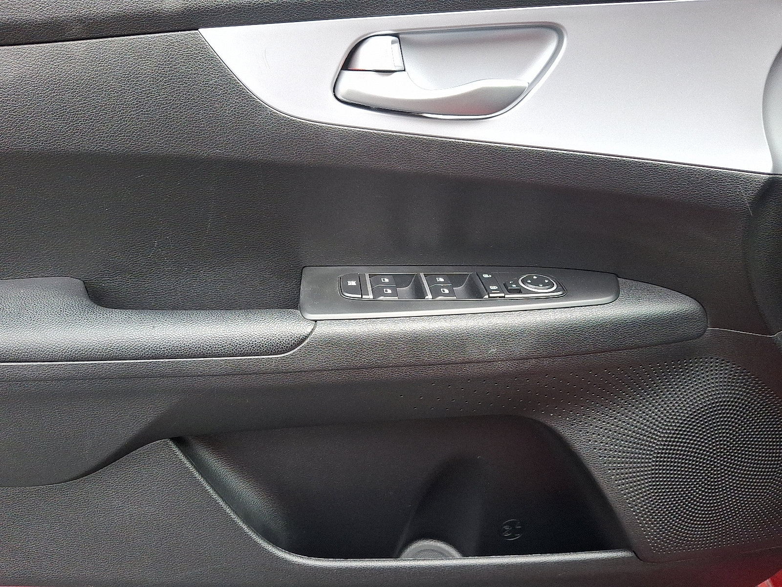 2023 Kia Forte LXS photo 12