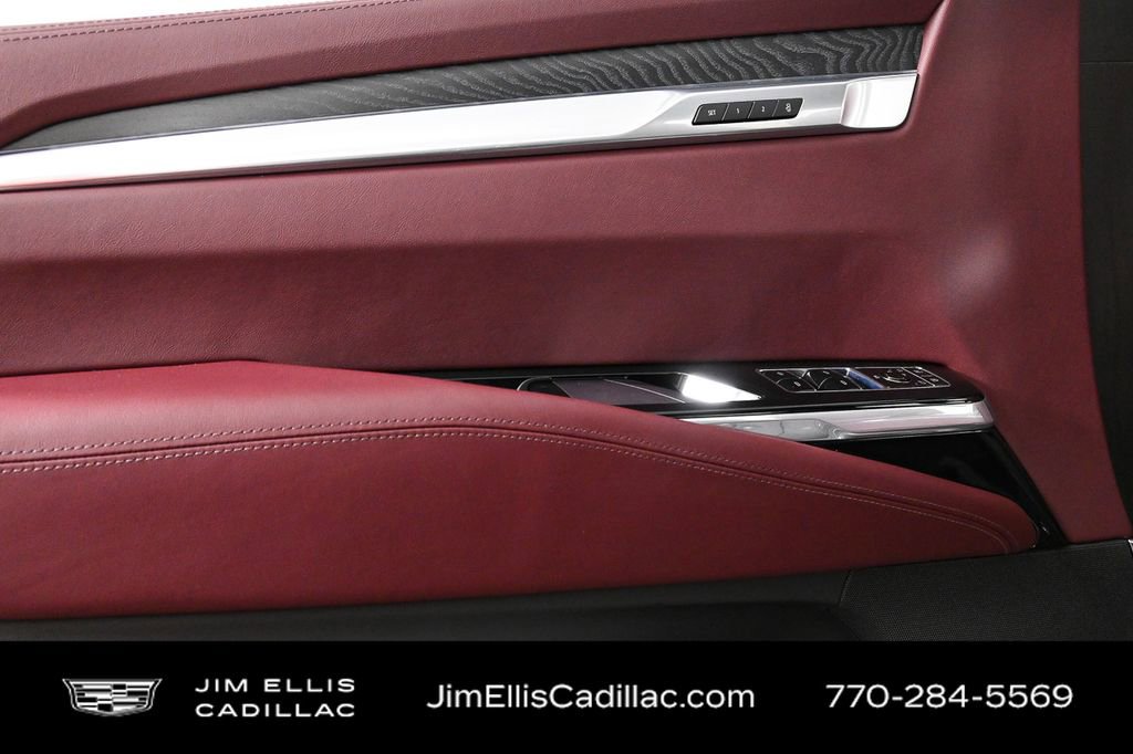 2025 Cadillac Escalade Sport photo 4