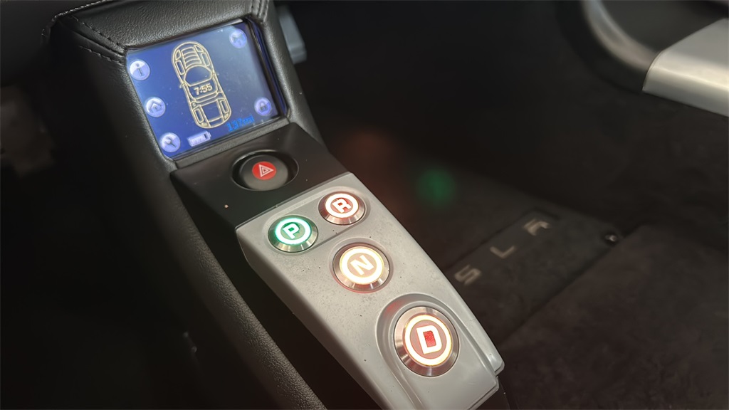 2010 Tesla Roadster Base photo 17