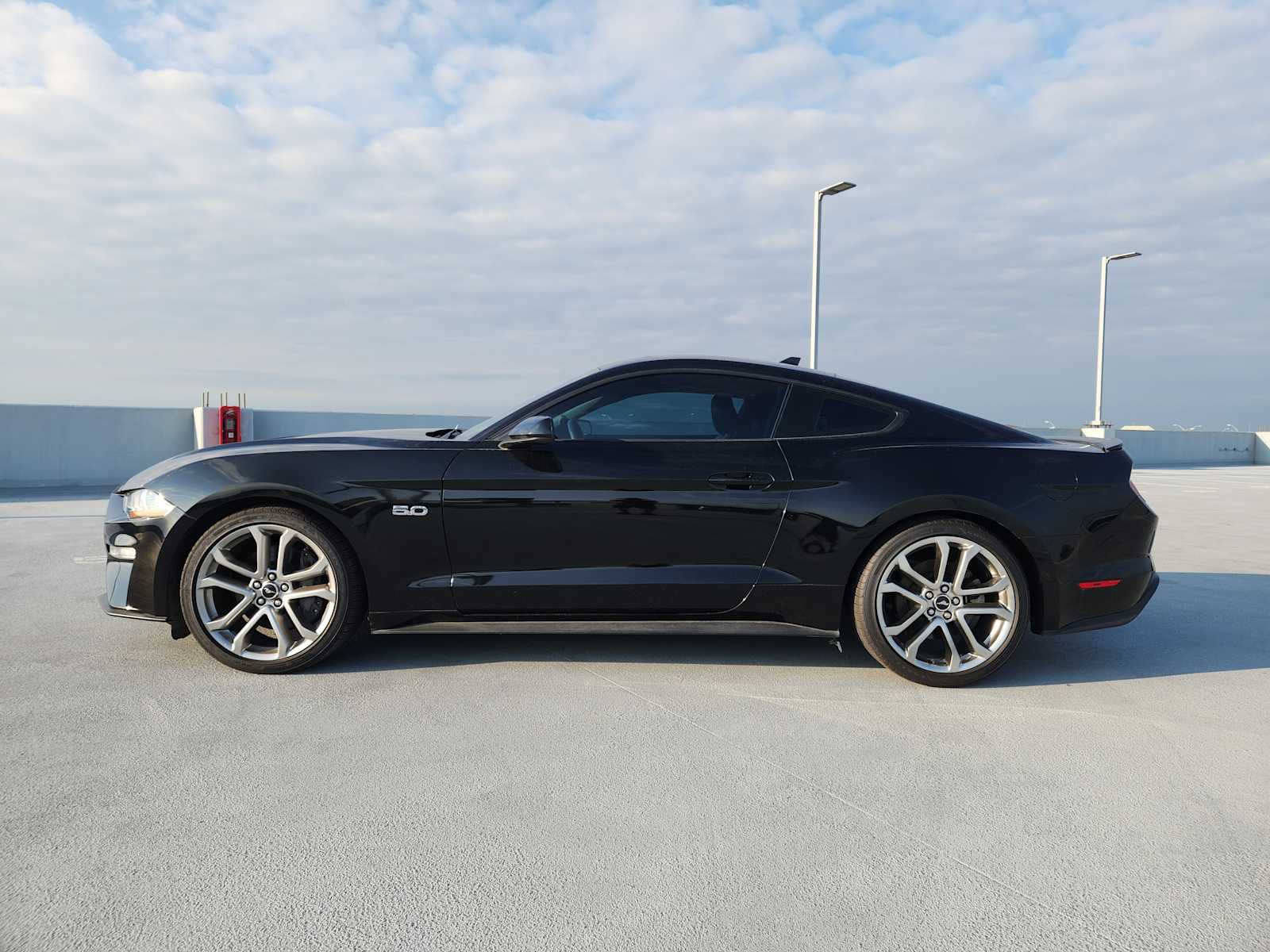 2023 Ford Mustang GT Premium photo 4