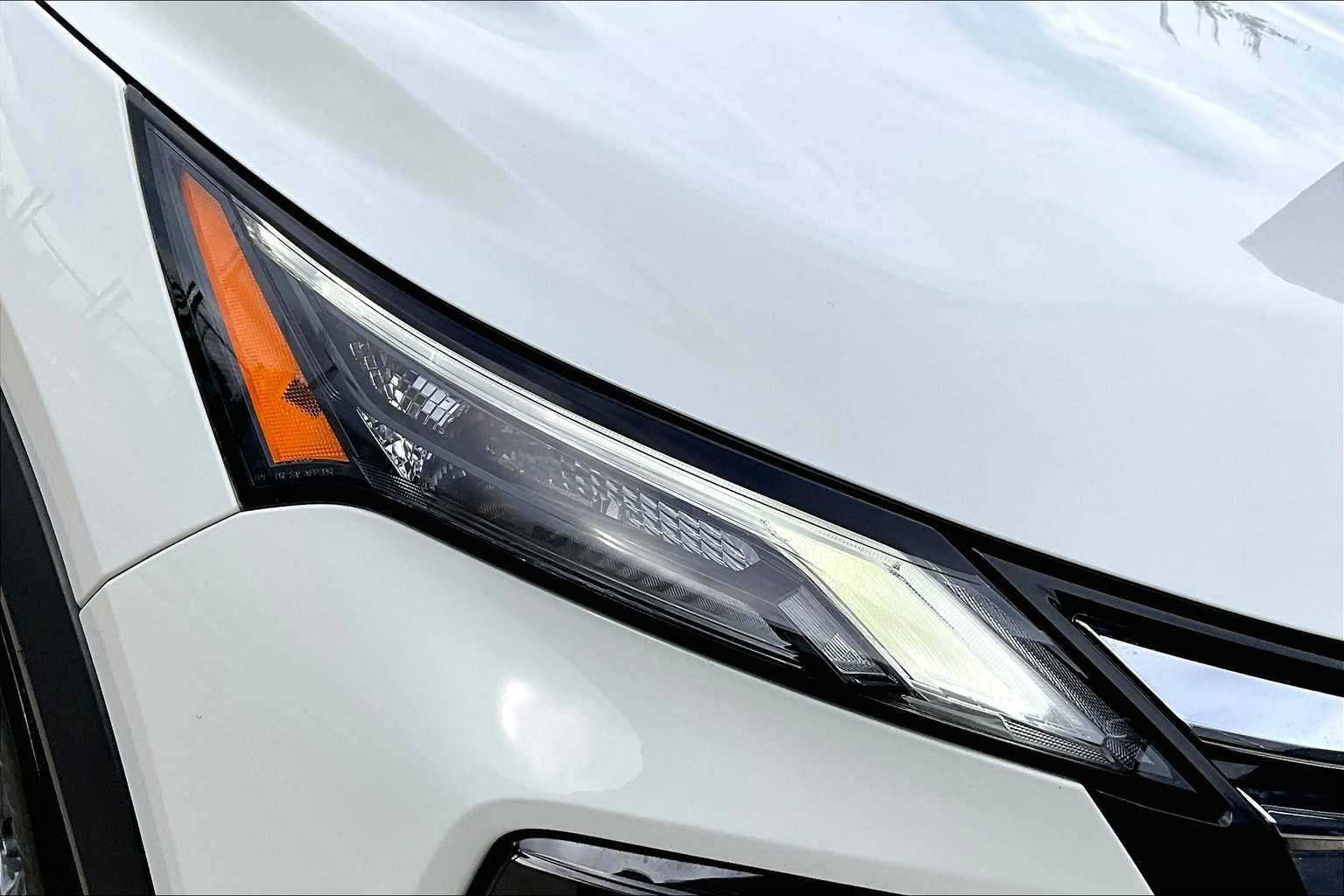 2024 Nissan Rogue S photo 25