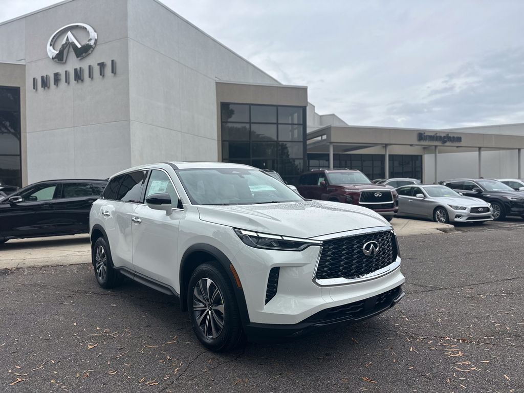 2025 INFINITI QX60 PURE's photo