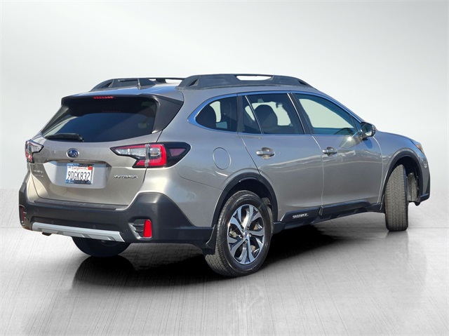 2020 Subaru Outback Limited photo 4