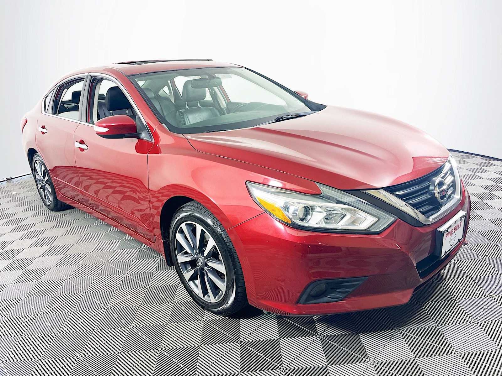 2016 Nissan Altima 2.5 SL photo 3