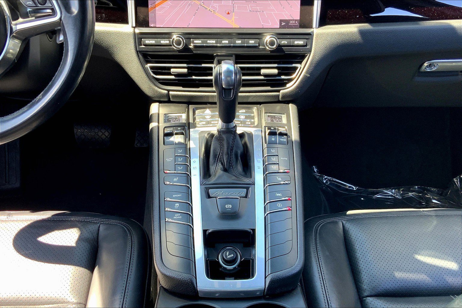 2021 Porsche Macan S photo 33