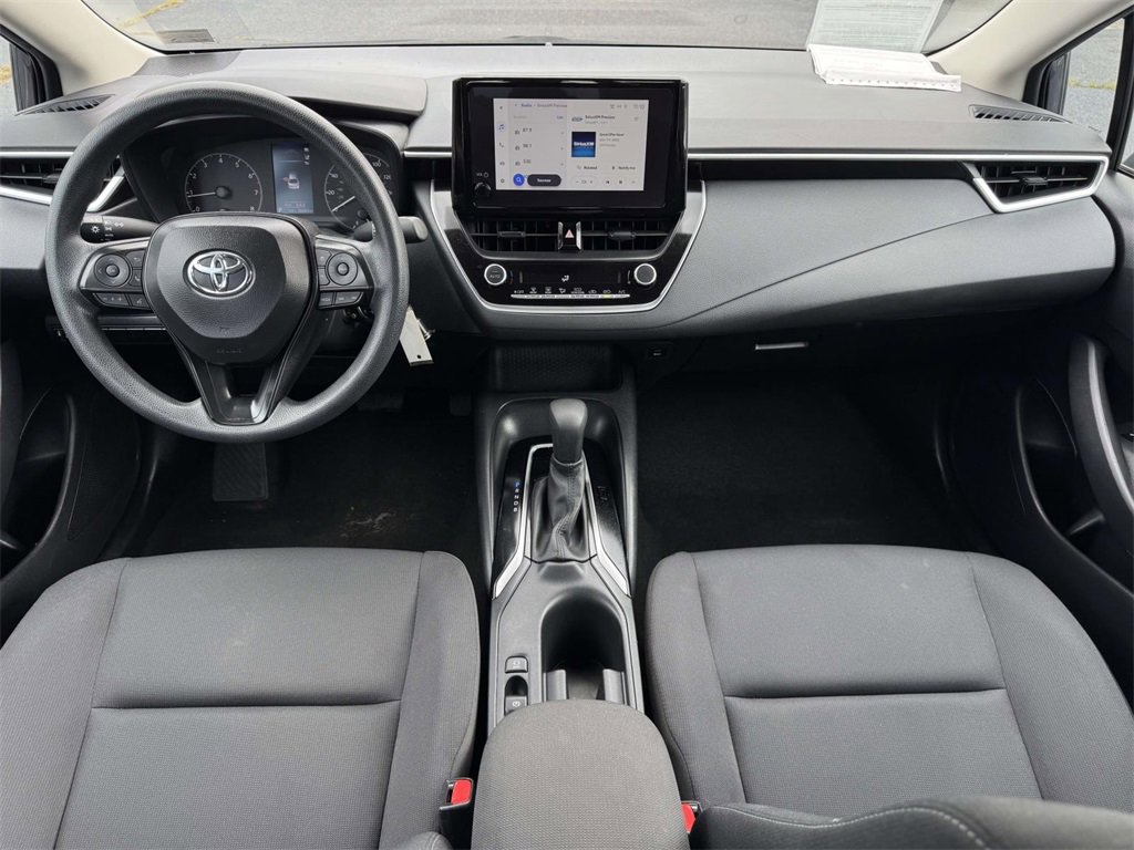 2024 Toyota Corolla LE photo 2