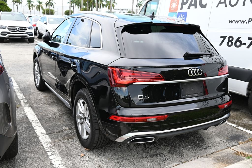 2023 Audi Q5 45 S line Premium photo 3
