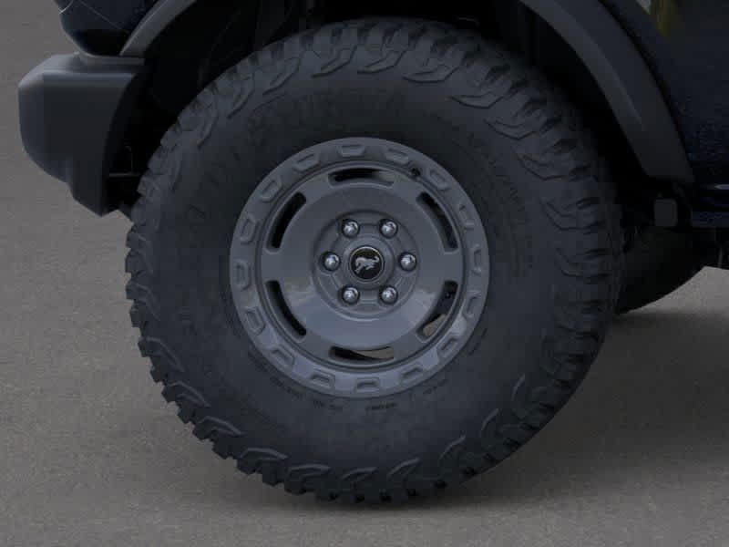 2025 Ford Bronco Base photo 18