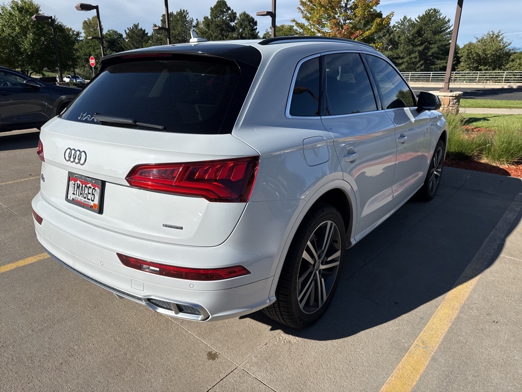 2020 Audi Q5 55 Premium Plus photo 3