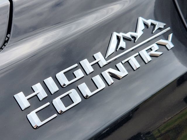 2026 Chevrolet Tahoe High Country photo 8