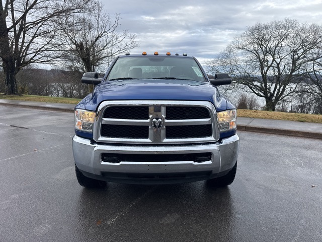 2018 Ram 2500 Tradesman photo 2