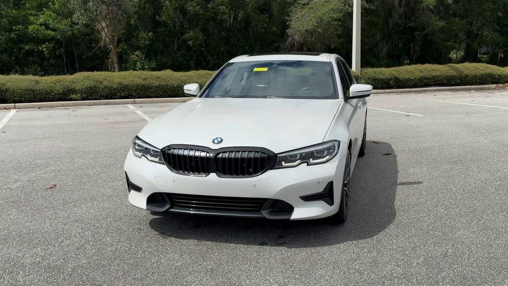 2021 Bmw 330i xDrive photo 3