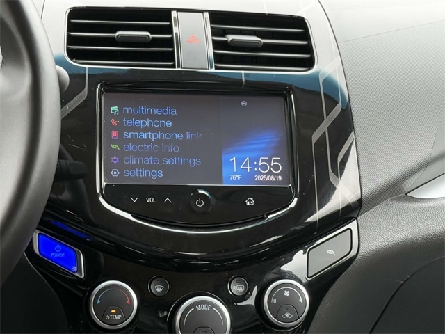 2016 Chevrolet Spark EV 2LT photo 3